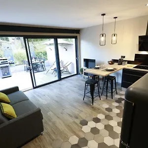 https://casacosy.fr-provencehotel.com